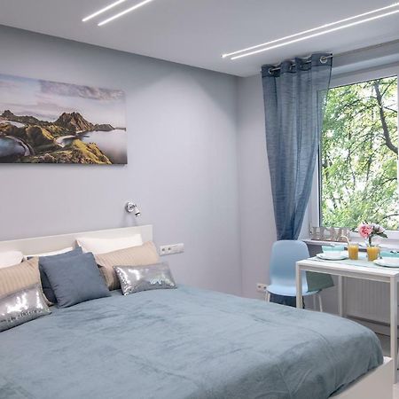 Wlr Apartments - Hoza I Варшава Екстериор снимка