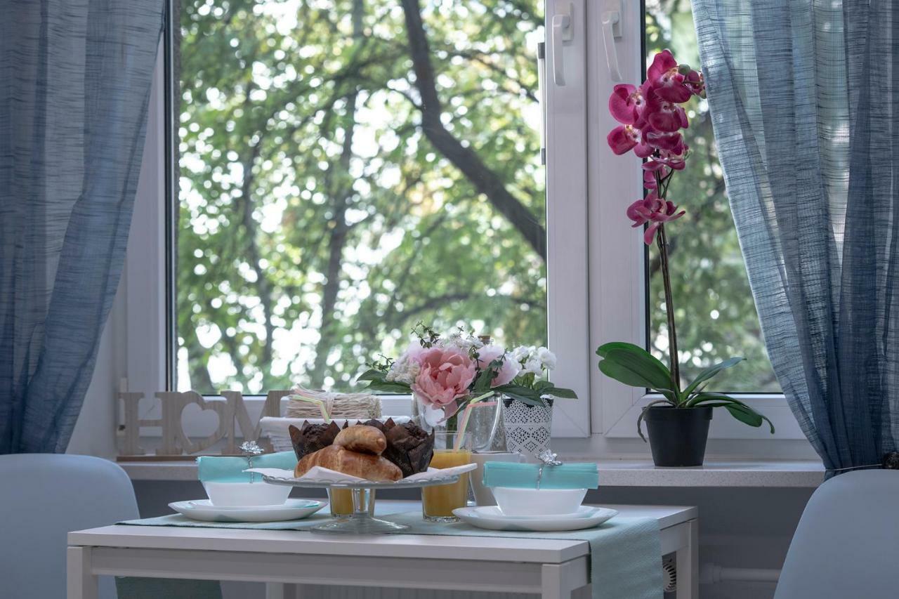Wlr Apartments - Hoza I Варшава Екстериор снимка